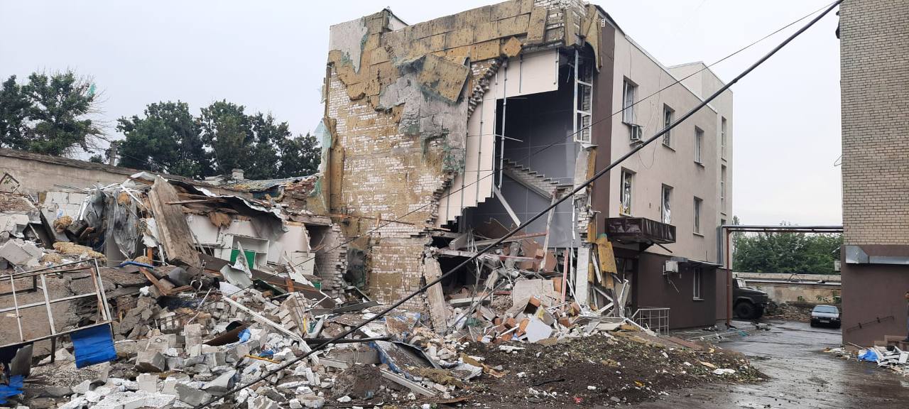 Zerstörung des Krankenhauses in Mykolajiw nach dem Beschuss der Nacht vom 31.07.2022 auf den 01.08.2022. 